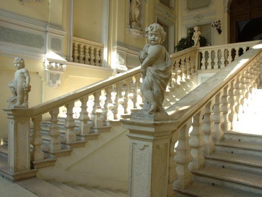 Palast von Renata di Francia