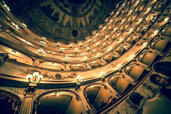 Städtisches Theater - Teatro Abbado