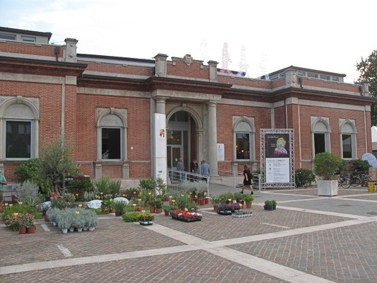 Cultural Center "Mercato"