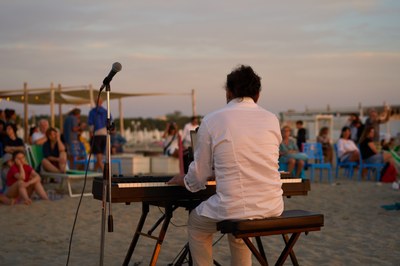 Musica all'alba