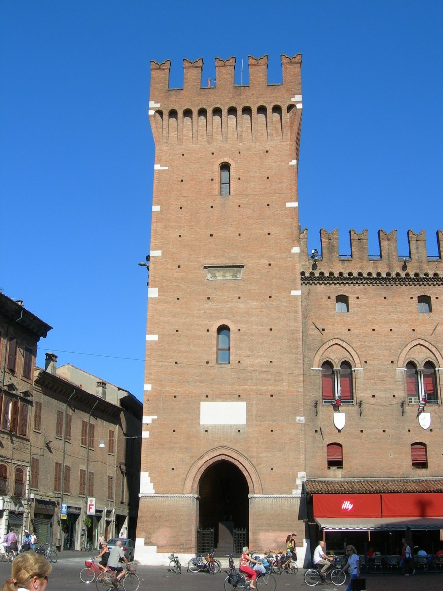 7) Torre della Vittoria