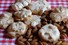 Galletas tradicionales del territorio de Ferrara, en particular de Pontelagoscuro de donde le viene el nombre.