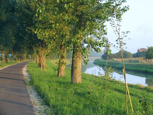 2. La grande boucle d'eau du Burana. Parcours circulaire Ferrare-Bondeno-Rive droite du Pô