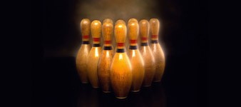 Red Bowling