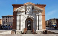 Porta Paola.jpg