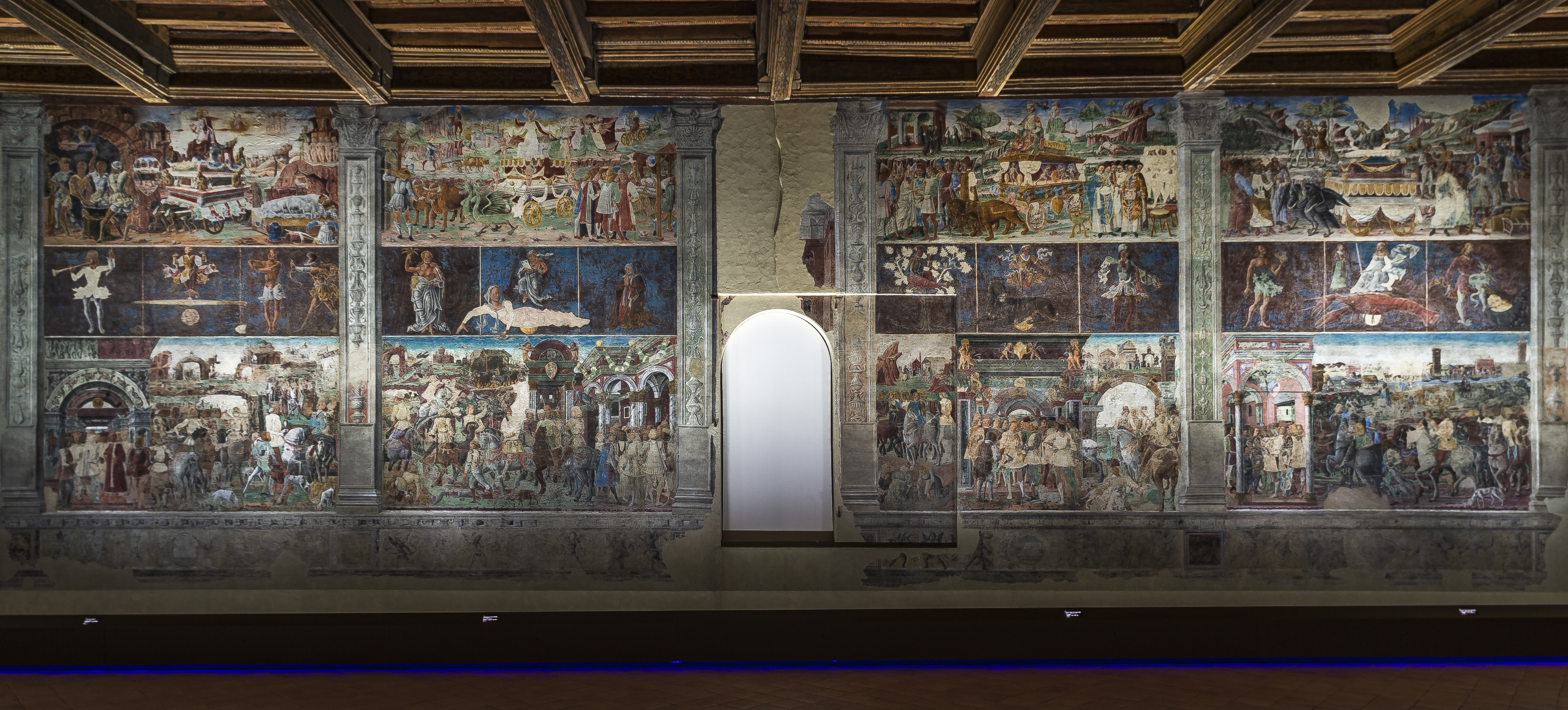 AMANTI ARTE Ferrara-museo-schifanoia-salone-mesi-ph-pierluigi-benini-CC-BY-NC-SA_03.jpg