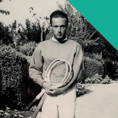 Dal Corso Martiri della Libertà, l'itinerario percorre il monumentale Corso Ercole I d'Este per raggiungere le Mura e il Parco Urbano, fino al Cimitero ebraico di via delle Vigne, dove è sepolto Giorgio Bassani