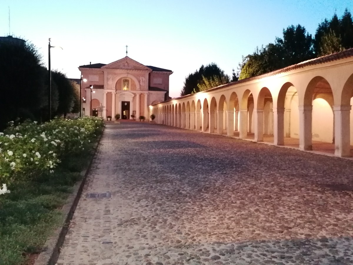 Comacchio - Santuario di Santa Maria in Aula Regia