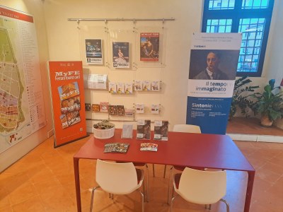 Ufficio Informazioni e Accoglienza Turistica di Ferrara - R