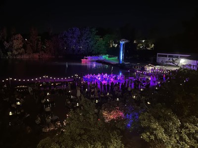 Serate musicali in Darsena dove è possibile ascoltare musica dal vivo; diversi repertori e differenti sonorità si avvicenderanno una settimana dopo l’altra con numerosi concerti e professionisti.
