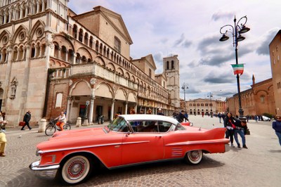 The Legend of American Cars